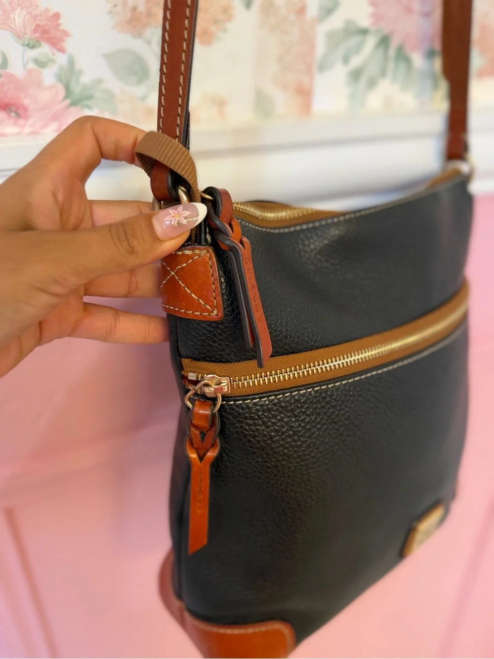 Y2kDooney & Bourke Black Pebbled Leather Crossbody with Brown Trim